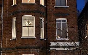 Spacious Studio For 4 Near Regents Park N1